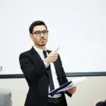 10 Divisi di Acara Kepanitiaan Mahasiswa (Tugas & Jobdesk)