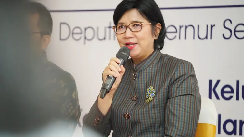 Profil Destry Damayanti