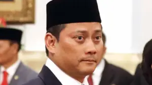 Profil Thomas Djiwandono dan Perjalanan Karier
