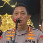 Jenderal Listyo Sigit Prabowo memberikan tanggapan terkait isu surpres pergantian Kapolri